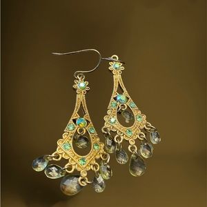 🌠Long Earrings Gold/Brass Toned🌠